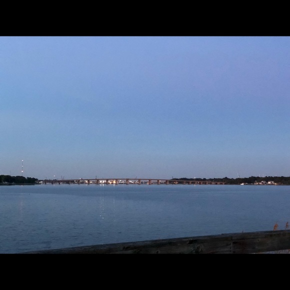 Meet your Posher, Cindy - Picture 1 of 1